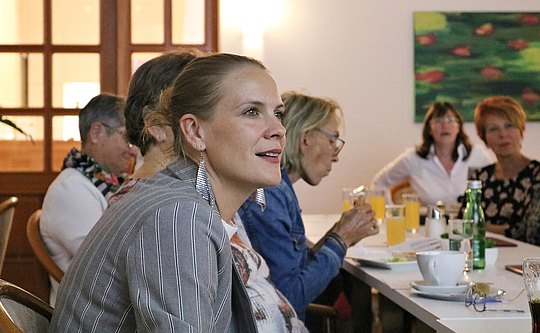 Gerasdorf Bei Wien Frauen Treffen Frauen